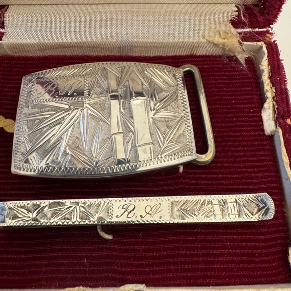 Vintage .950 Silver Belt Buckle and Tie Clip - Picture 7 of 7